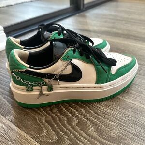 Nike Jordan 1 Lucky Green Women Sneaker